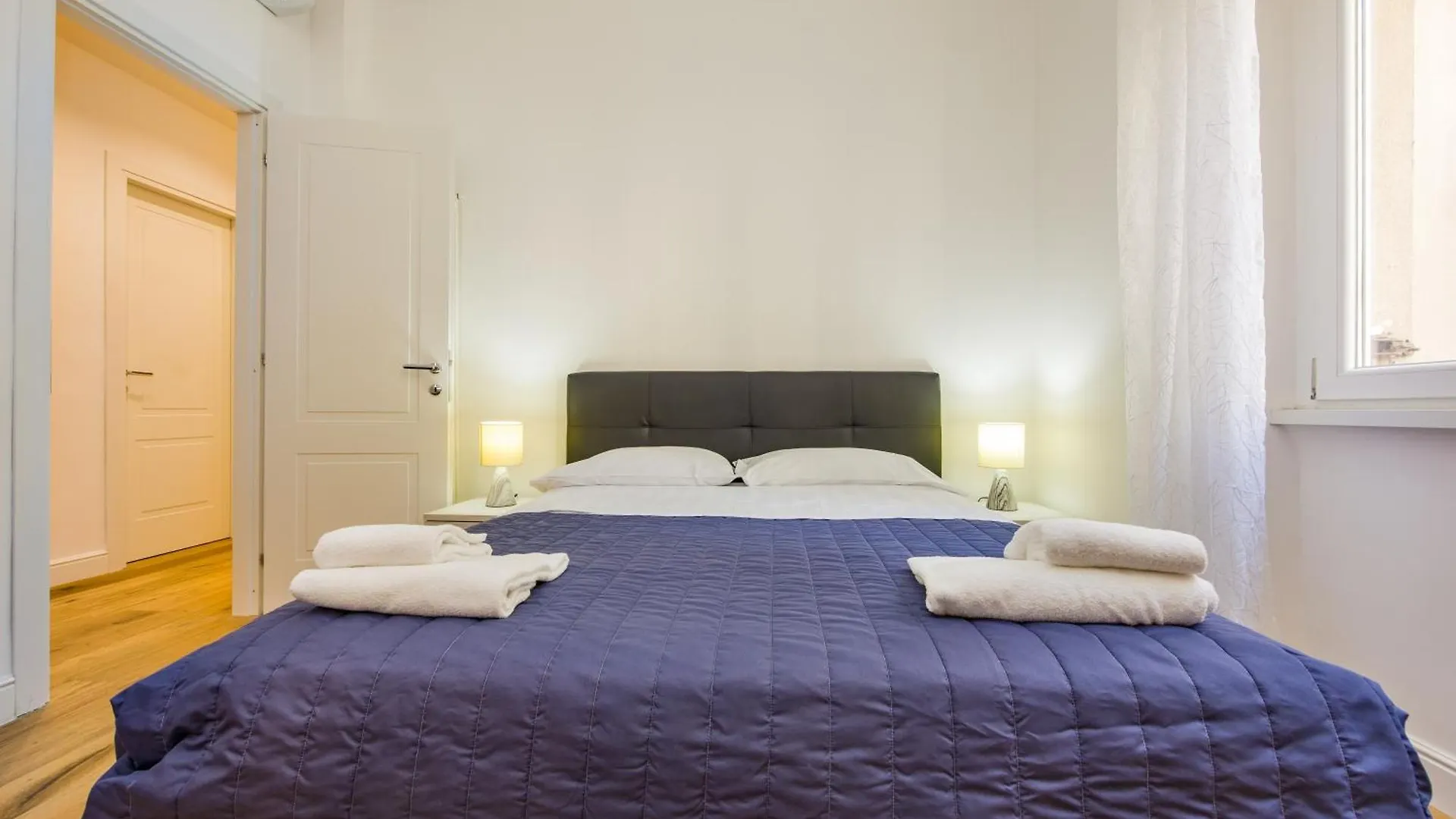 Paruta Rooms 22 로마 0*,  이탈리아